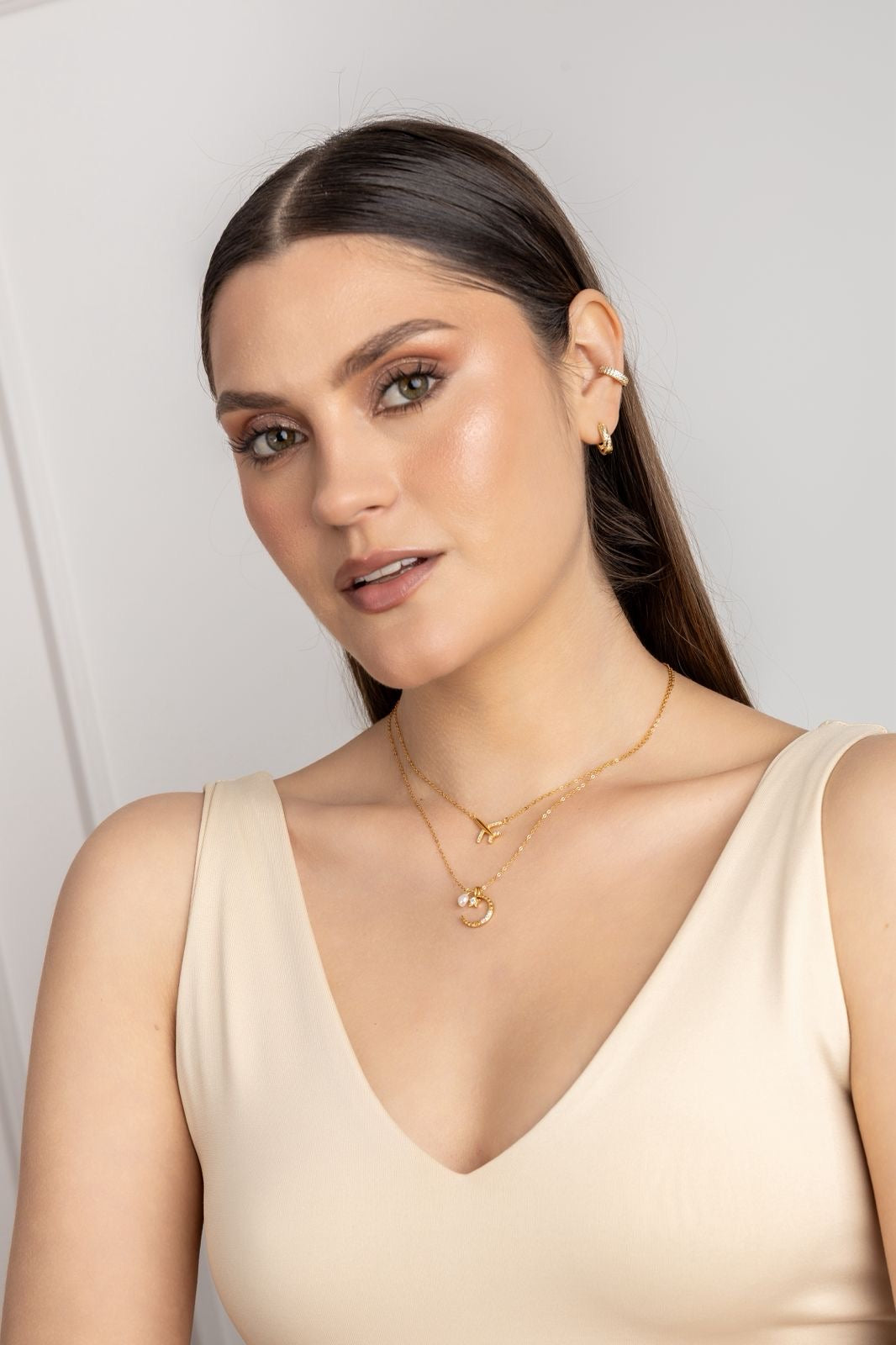 COLLAR MEDIA LUNA ESTRELLA & PERLA