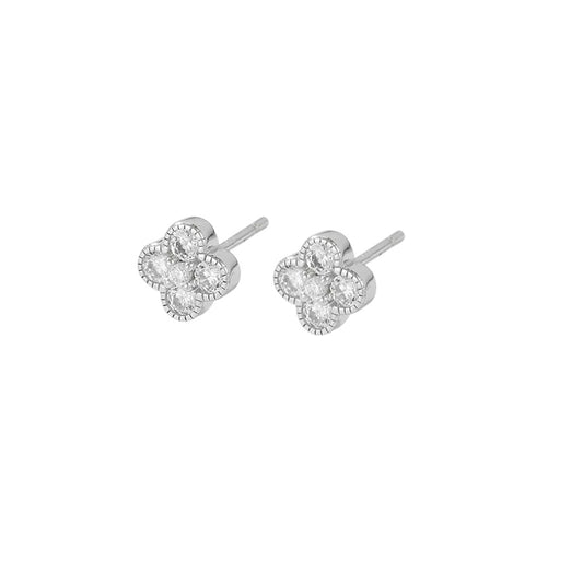 ARETES TREBOL