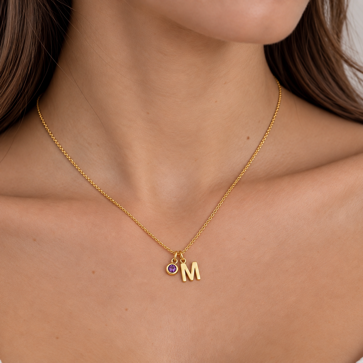 COLLAR INICIAL PUNTO LUZ