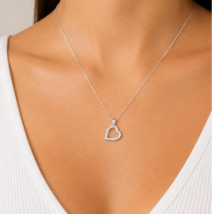 COLLAR CORAZÓN DE LUZ
