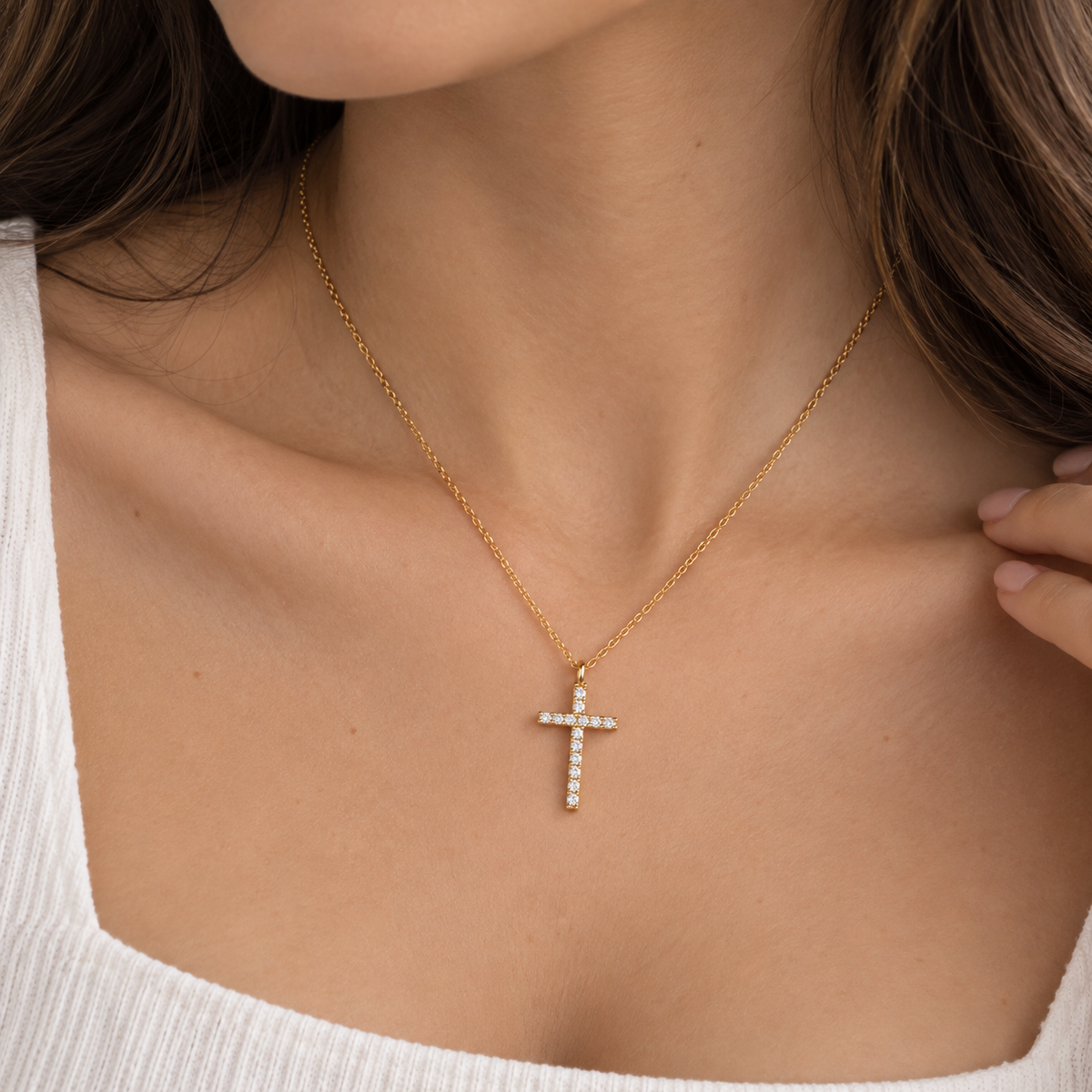 COLLAR CRUZ DE LUZ