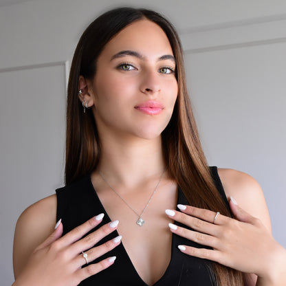 COLLAR TRÉBOL SILVER