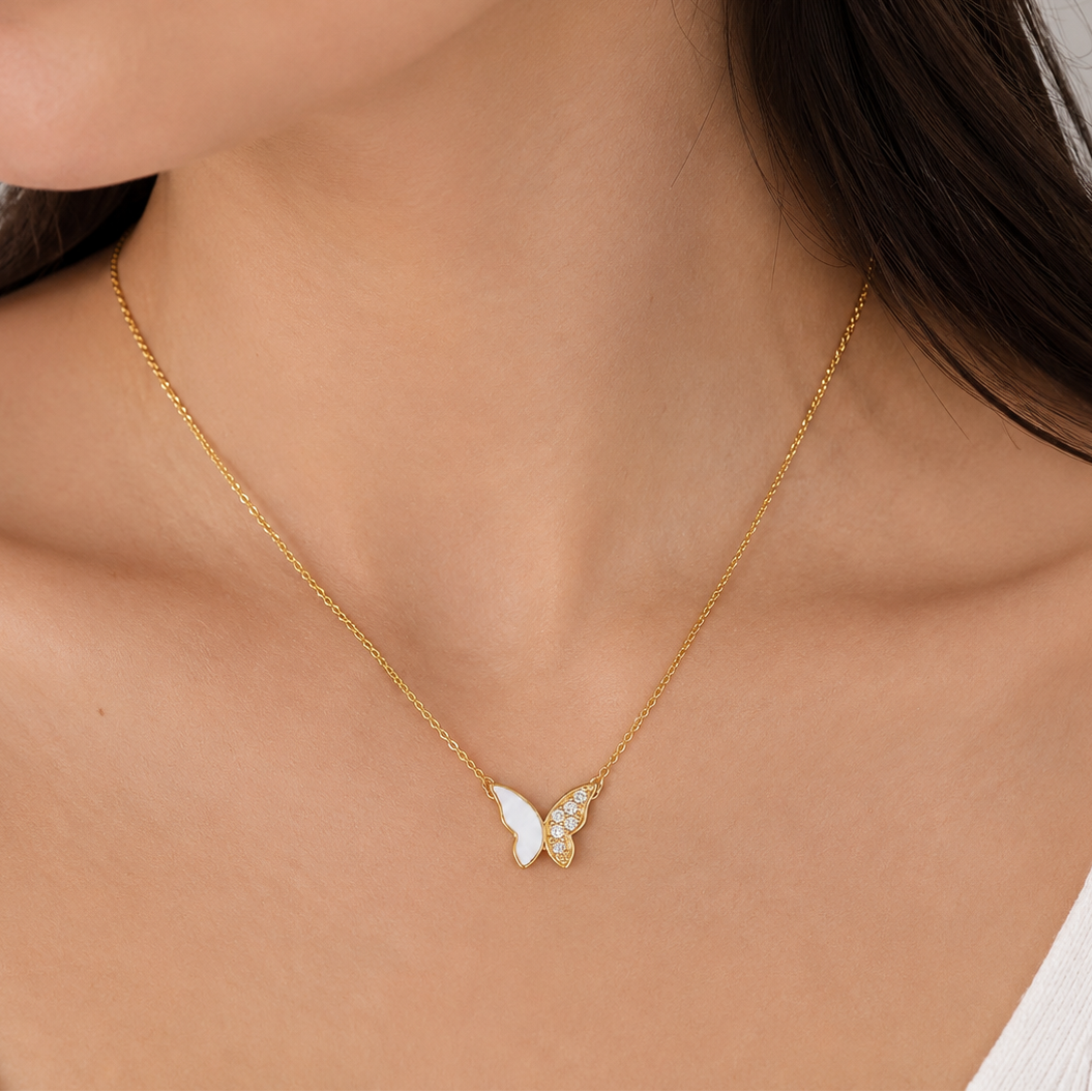 COLLAR MARIPOSA NÁCAR
